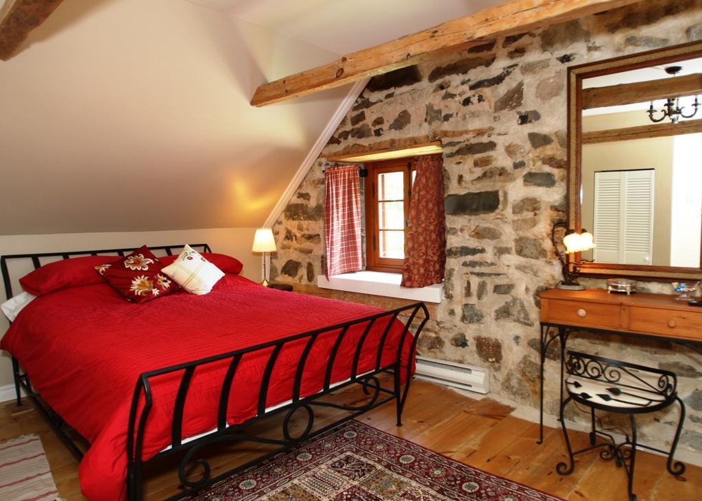 Eden Sur Terre Bed & Breakfast Marieville Luaran gambar