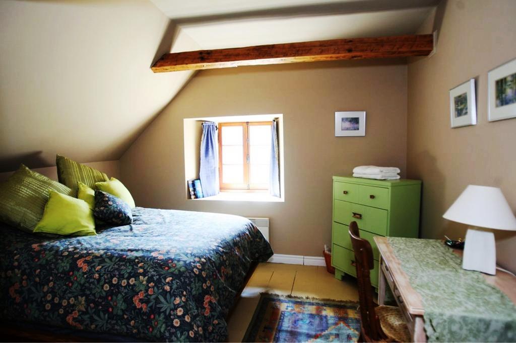 Eden Sur Terre Bed & Breakfast Marieville Bilik gambar