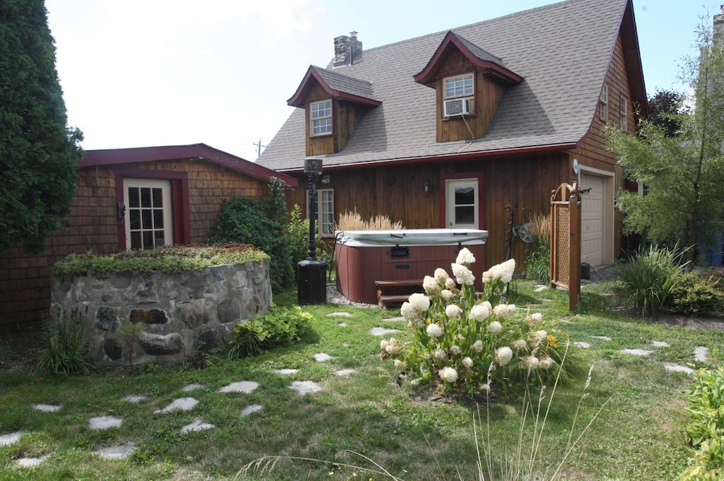 Eden Sur Terre Bed & Breakfast Marieville Luaran gambar